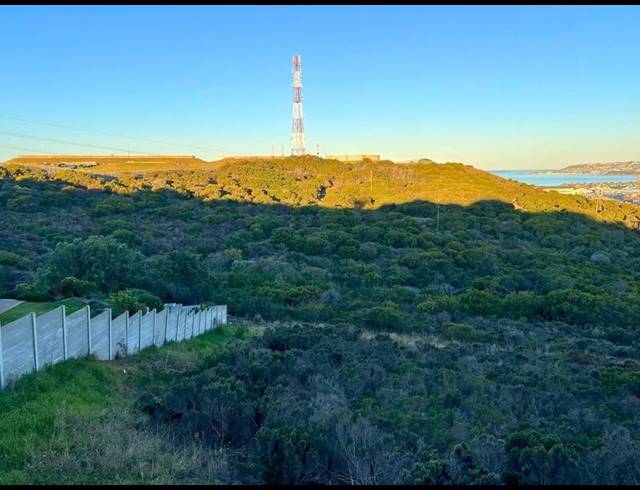 LAND FOR SALE IN SEEMEEU PARK